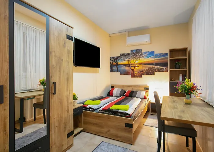 Familienoase Damsdorf レーニン